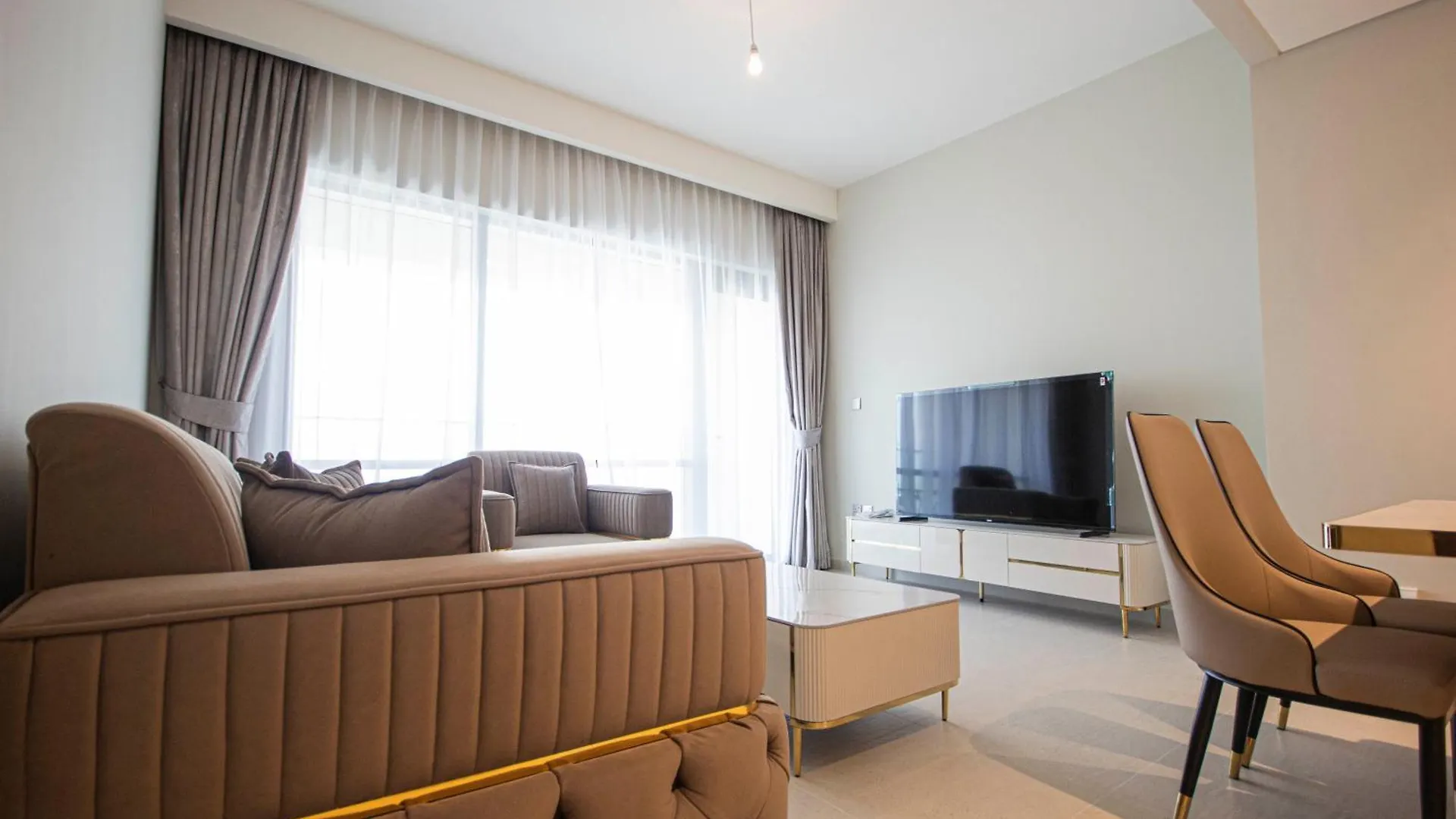 Vida Creek Beach 1 Bhk Dubai United Arab Emirates