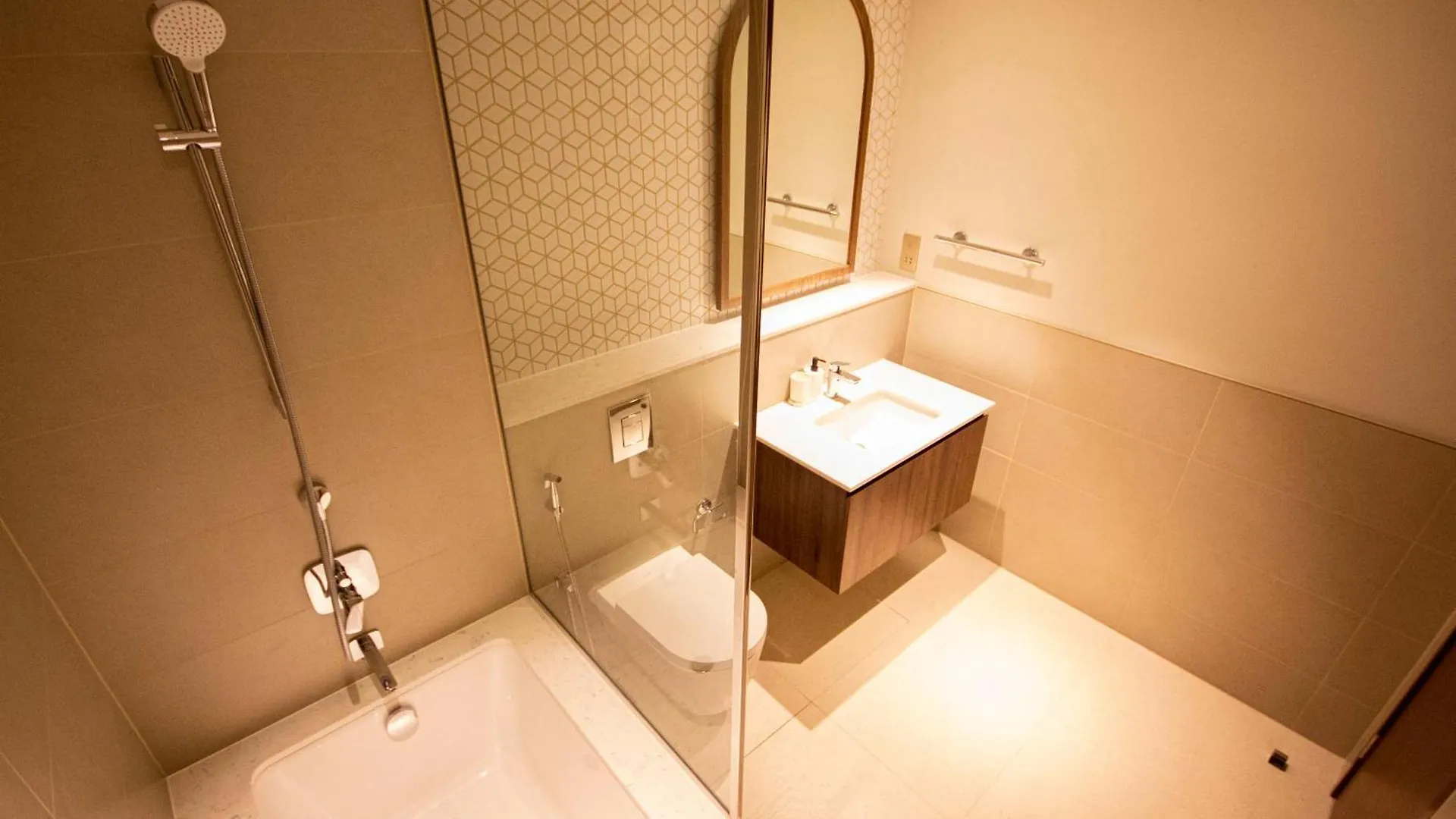 Vida Creek Beach 1 Bhk Ντουμπάι 0*,